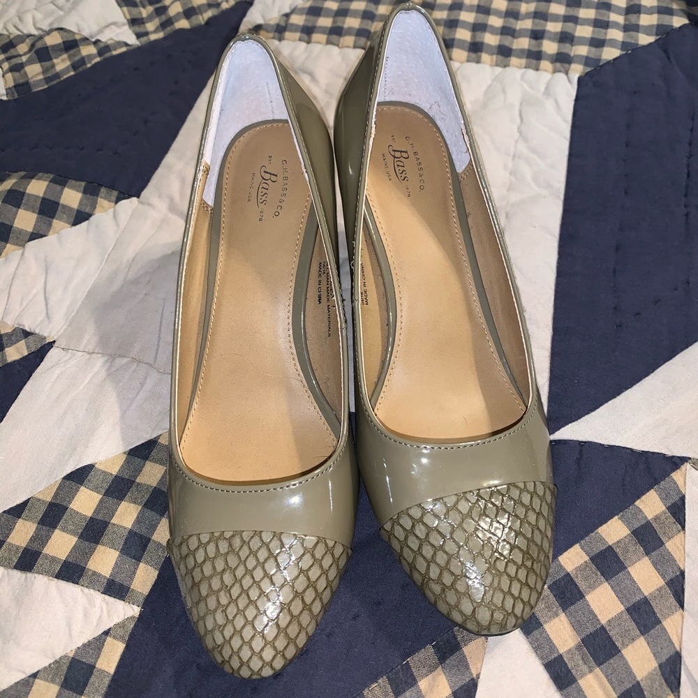 Bass Nude Pumps